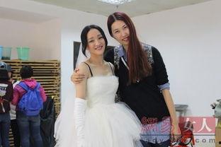 闺蜜合照女明星网红,女明星网红的时尚盛宴