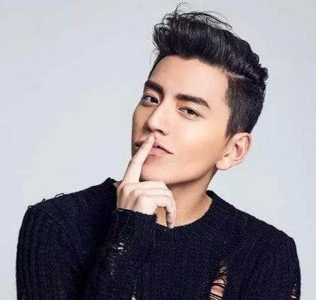 明星网红拖鞋男星是谁呀