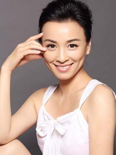 有酒窝的女明星网红,盘点那些拥有迷人酒窝的女明星网红