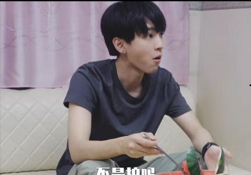 今日吃瓜王俊凯视频播放,娱乐圈新瓜王诞生！