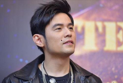 明星网红好还是军人好,谁才是时代楷模？