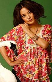 长相不显老的明星网红,揭秘不老明星网红的驻颜秘诀”