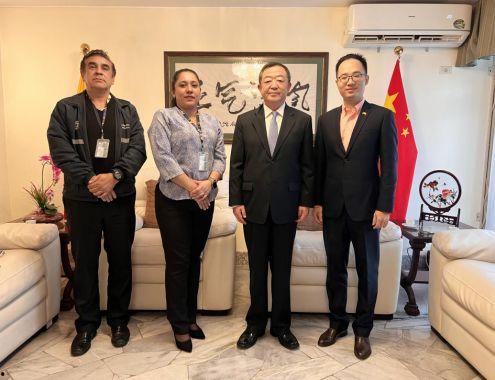 瓜亚基尔今日头条新闻,重大事件震撼城市，详情揭晓