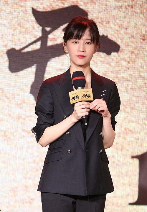 小明星网红服装图片大全,小明星网红服装图片大盘点